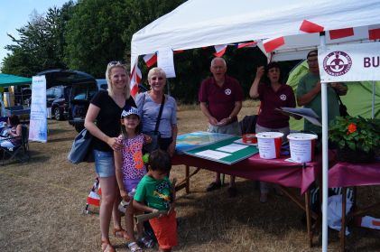 Burnha, Community Association have a French game